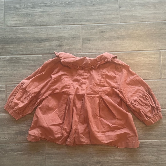 Apricot peter pan collar blouse - Picture 2 of 3